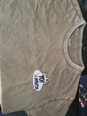 American Eagle Outfitters Olive Green Graphic Short Sleeve Tee